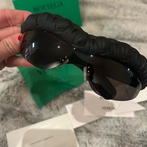 Bottega Veneta Pleat Wrap around sunglasses